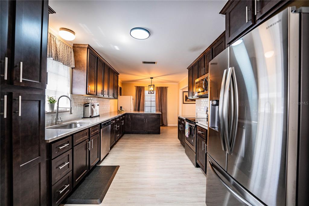 221 Whitman Road Winter Haven, FL 33884 - Photo 20 of 52