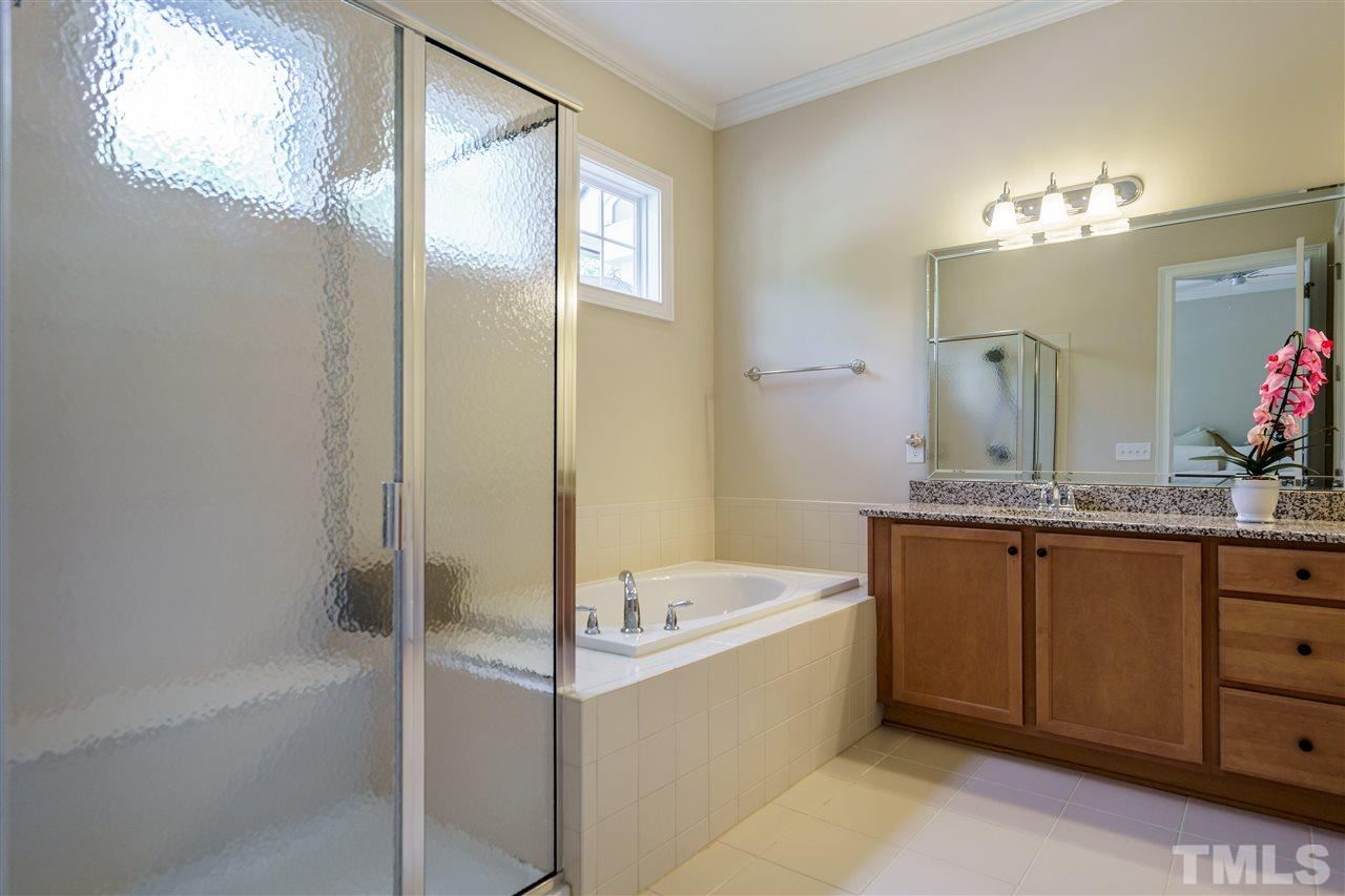 2432 Noble Road Raleigh, NC 27608 - Photo 17 of 30