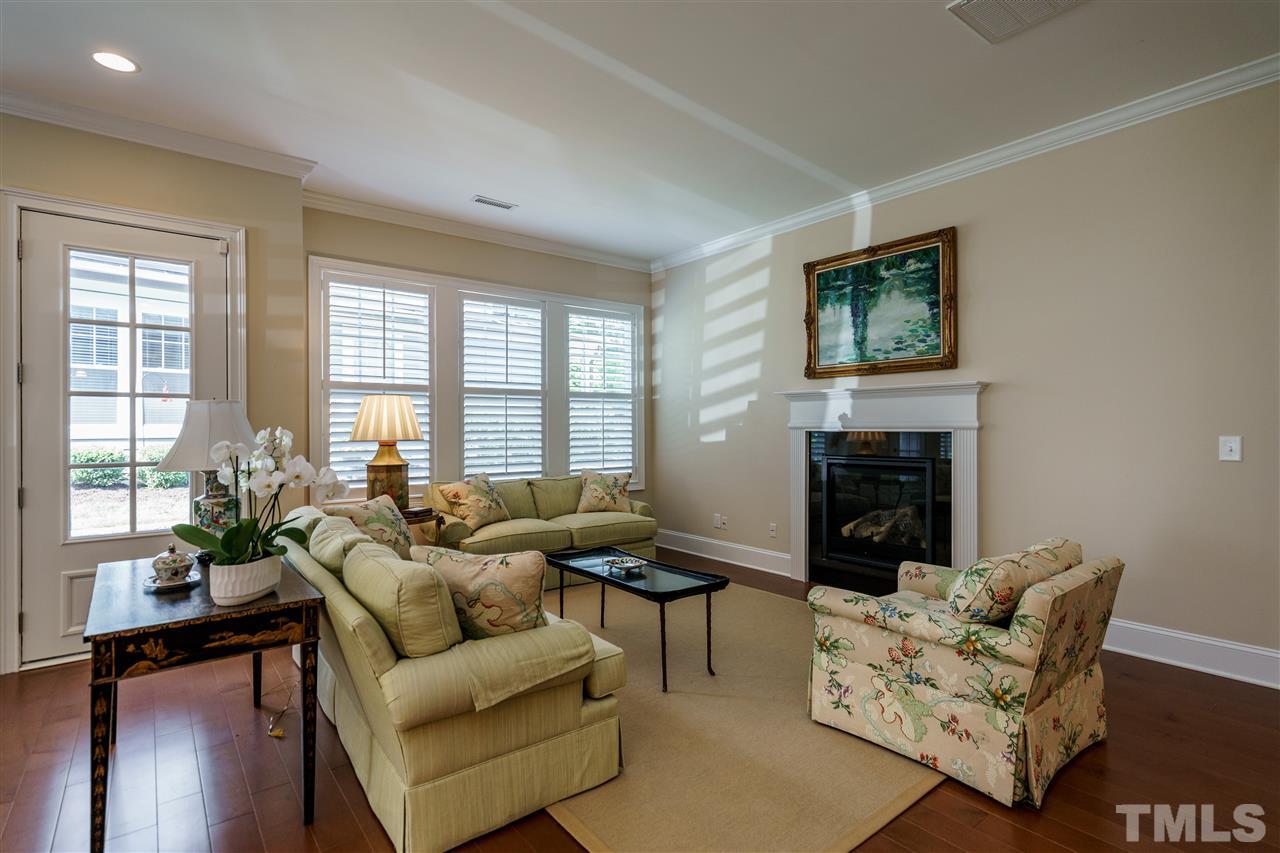 2432 Noble Road Raleigh, NC 27608 - Photo 4 of 30