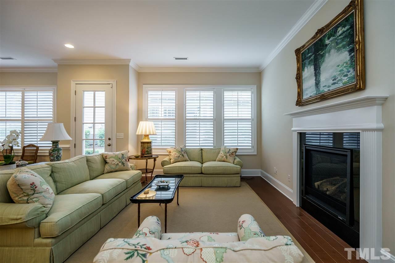 2432 Noble Road Raleigh, NC 27608 - Photo 5 of 30