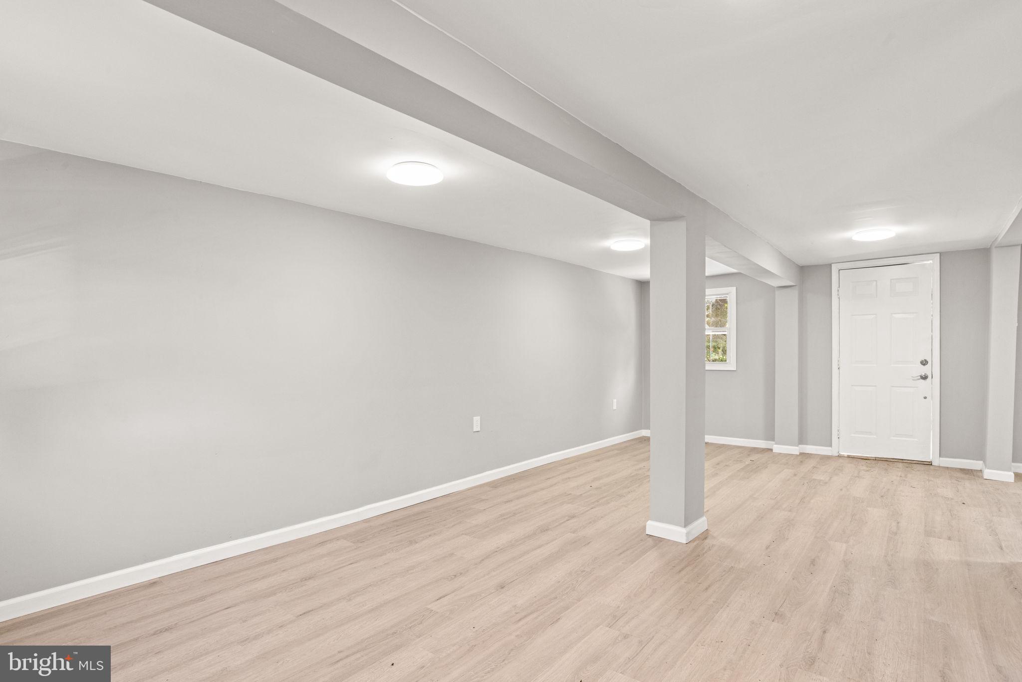 42 Water Street Windsor, PA 17366 - Photo 2 of 11