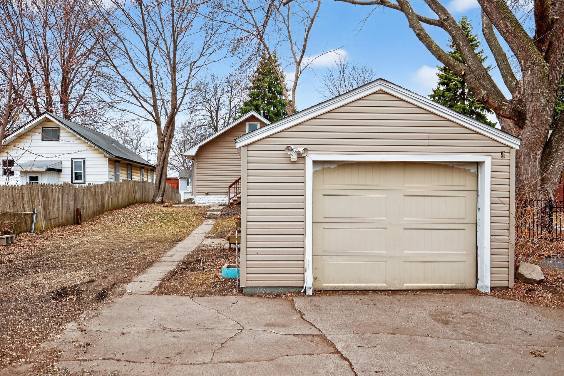 4017 4th Street Northeast Columbia Heights, MN 55421 - Photo 14 of 17