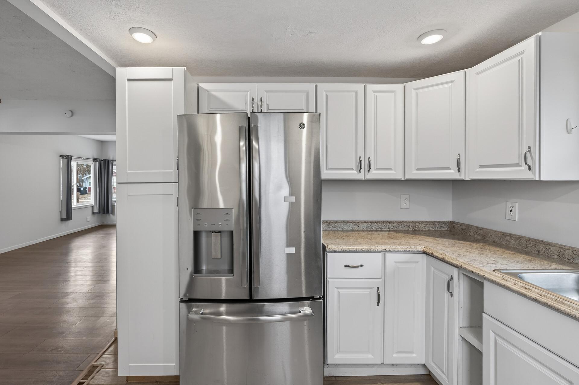 4017 4th Street Northeast Columbia Heights, MN 55421 - Photo 3 of 17