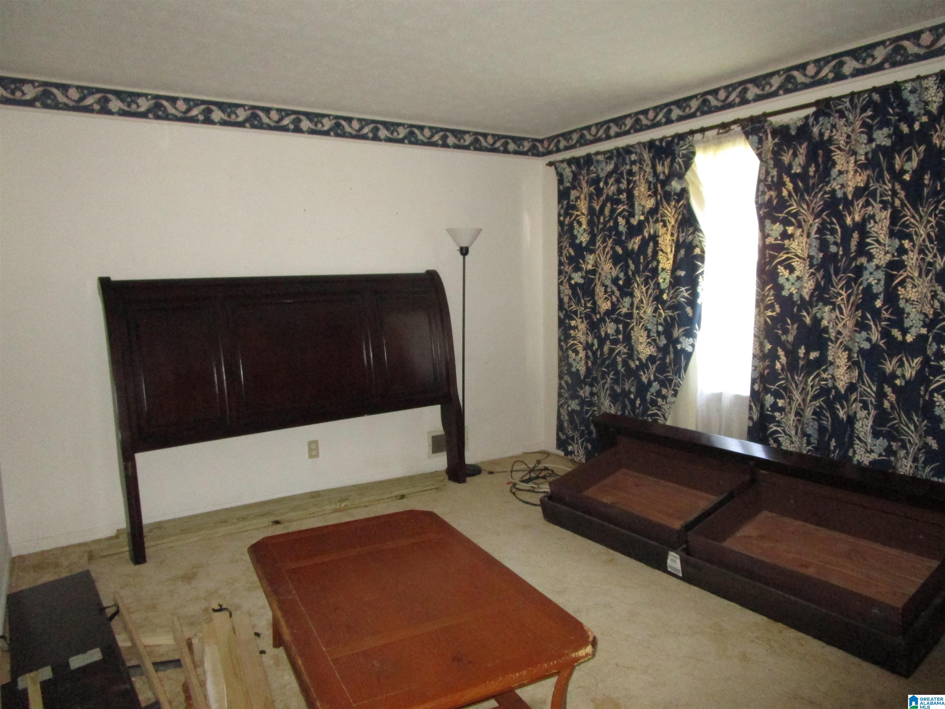 127 Riddle Road Talladega, AL 35160 - Photo 10 of 25