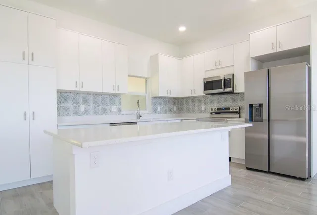 $2,150 | 10654 Washington Road, Port Charlotte, FL 33981