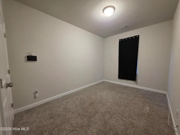 $1,700 | 312 Otis Cove, Jacksonville, NC 28546