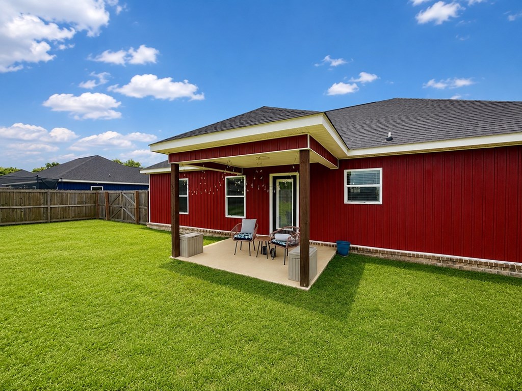 160 Northbrook Slocomb, AL 36375 - Photo 6 of 24