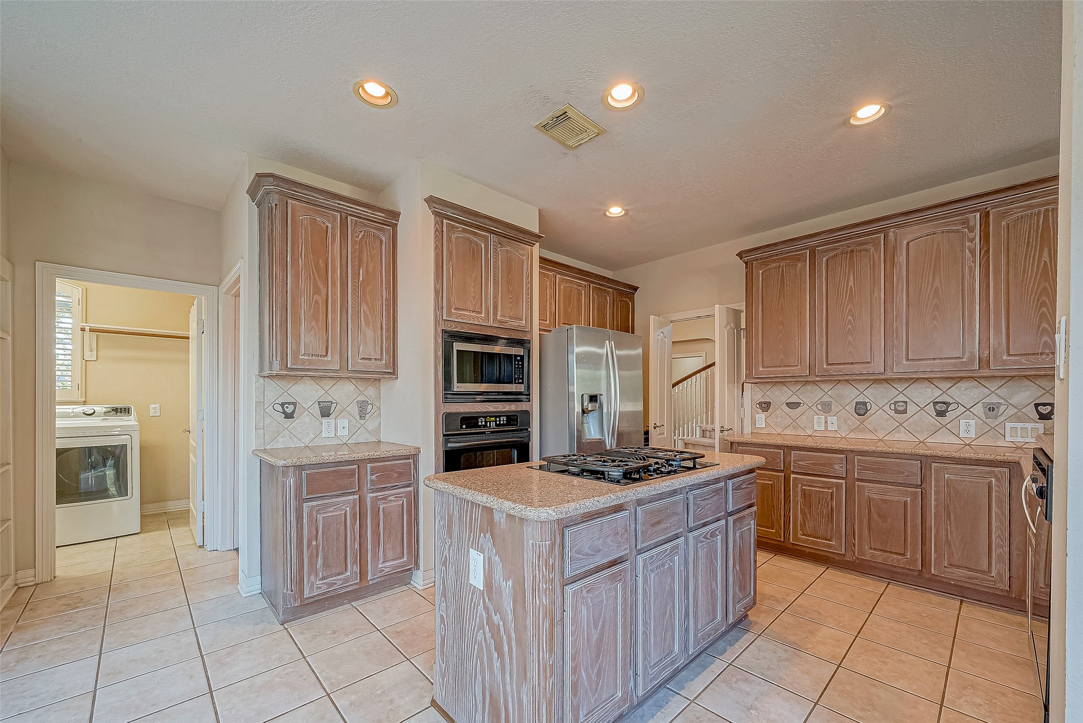 5707 Brennan Ridge Lane Katy, TX 77450 - Photo 12 of 38 Kitchen