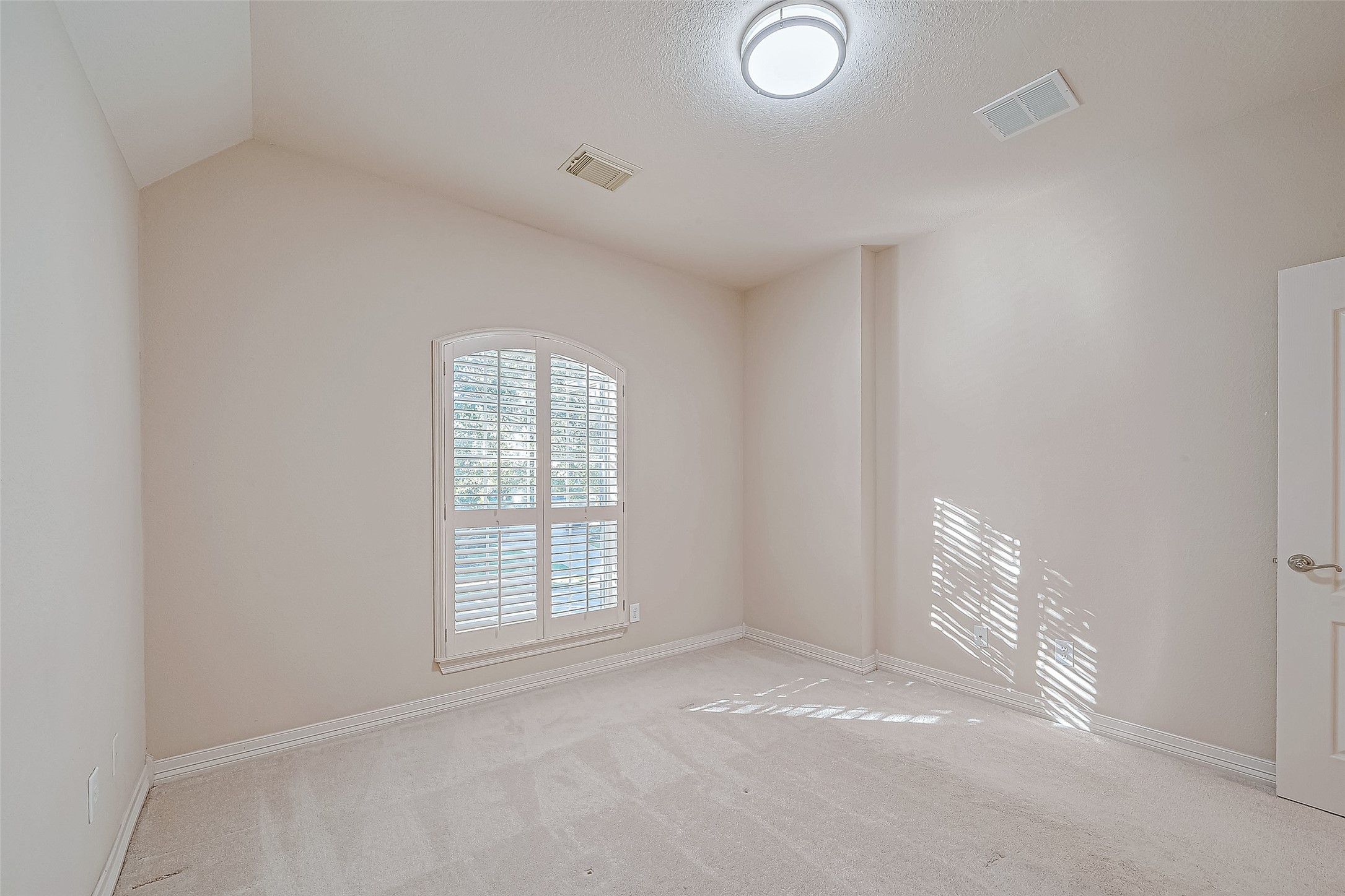 5707 Brennan Ridge Lane Katy, TX 77450 - Photo 26 of 38 Second Bed