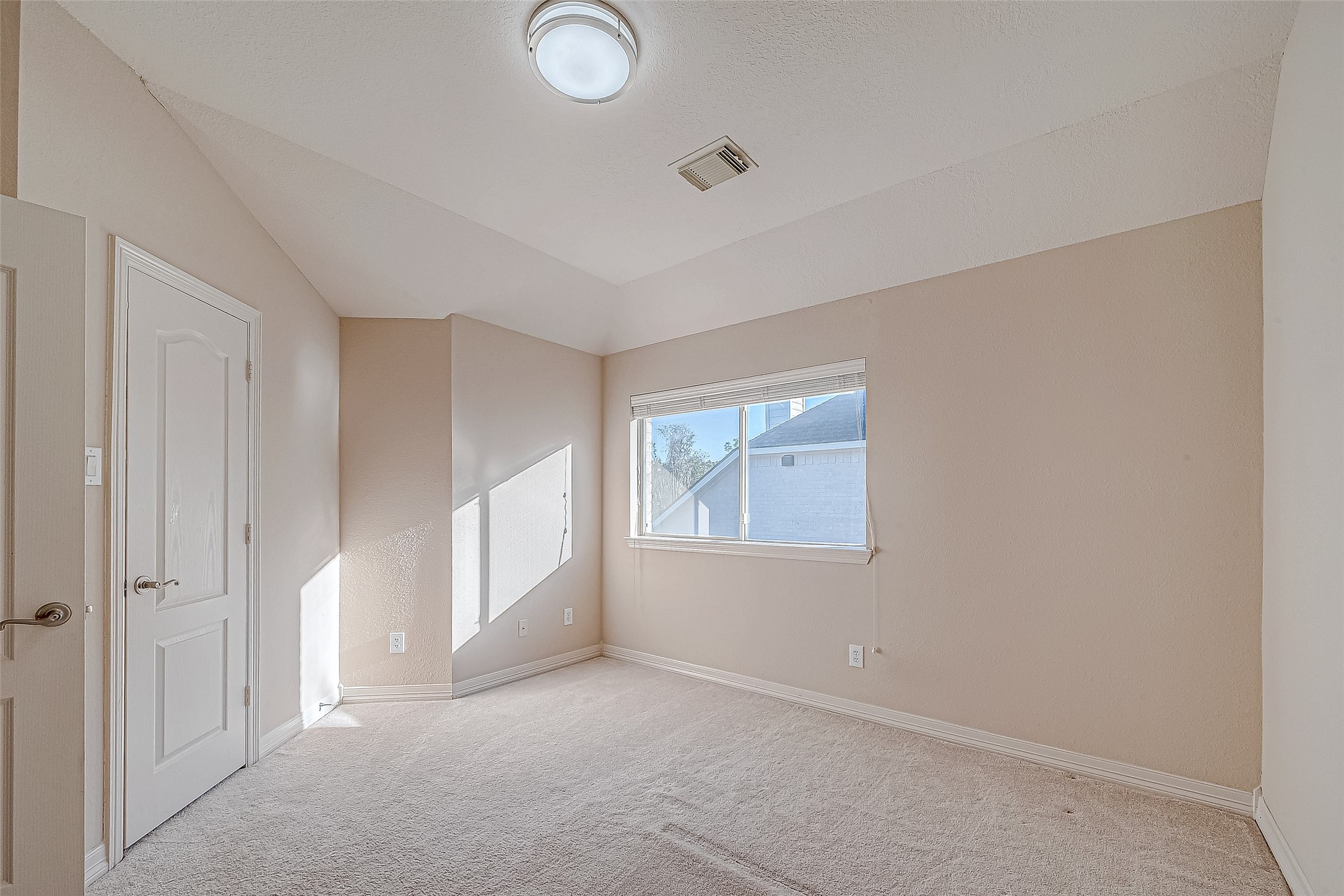 5707 Brennan Ridge Lane Katy, TX 77450 - Photo 29 of 38 Third Bed