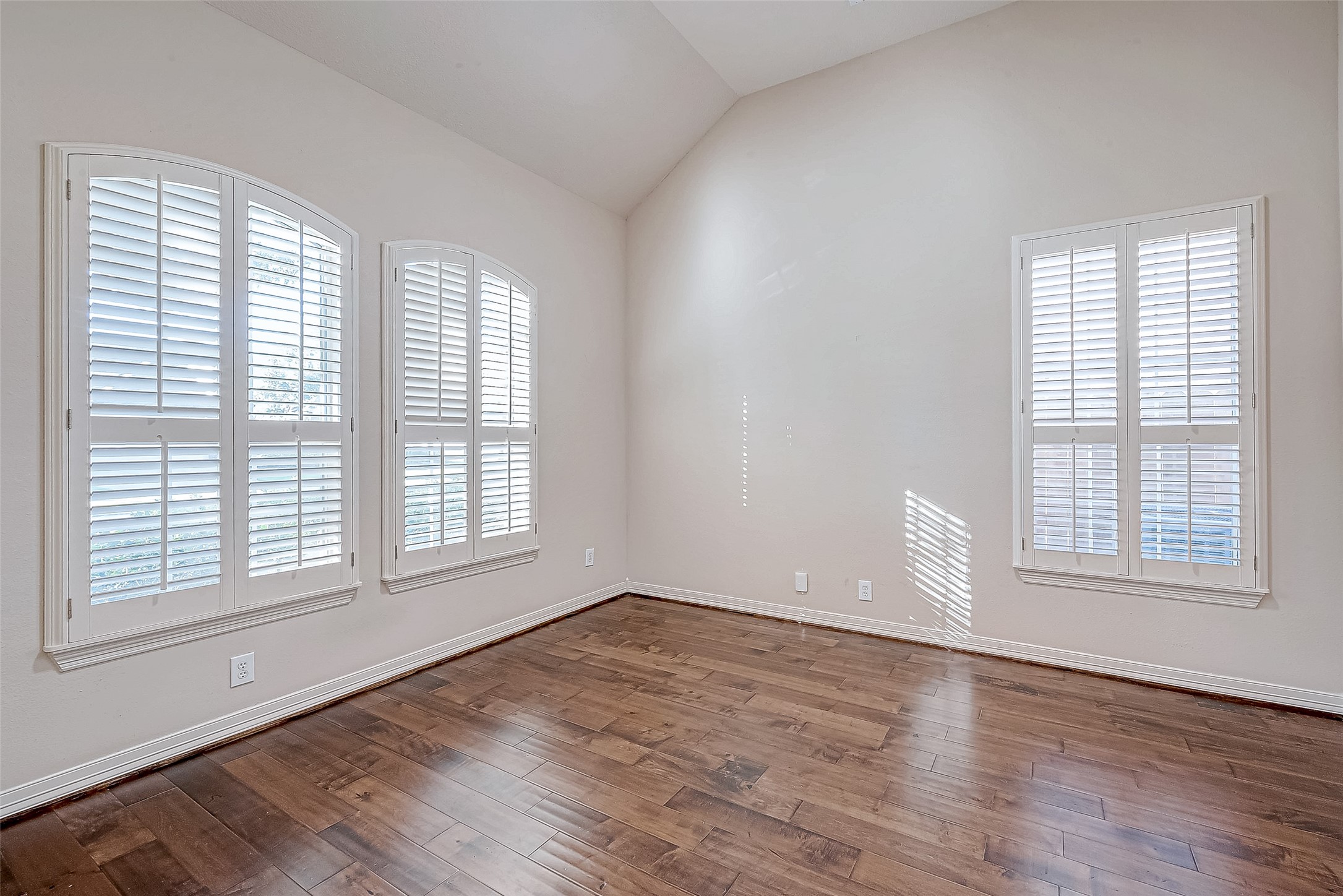 5707 Brennan Ridge Lane Katy, TX 77450 - Photo 3 of 38 Study room with shutter plantation