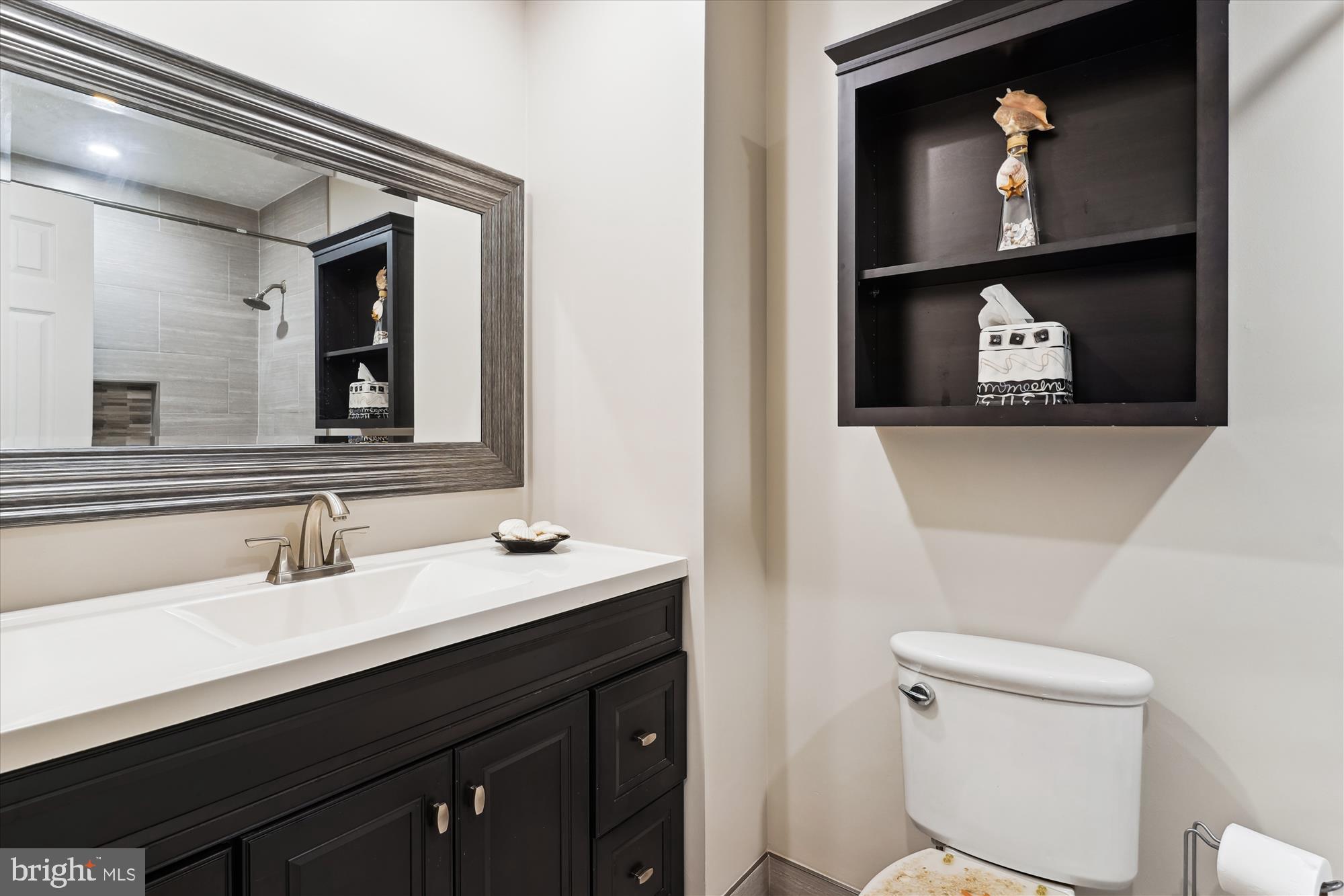 4782 Kelly Road Woodbridge, VA 22193 - Photo 30 of 43 Bath