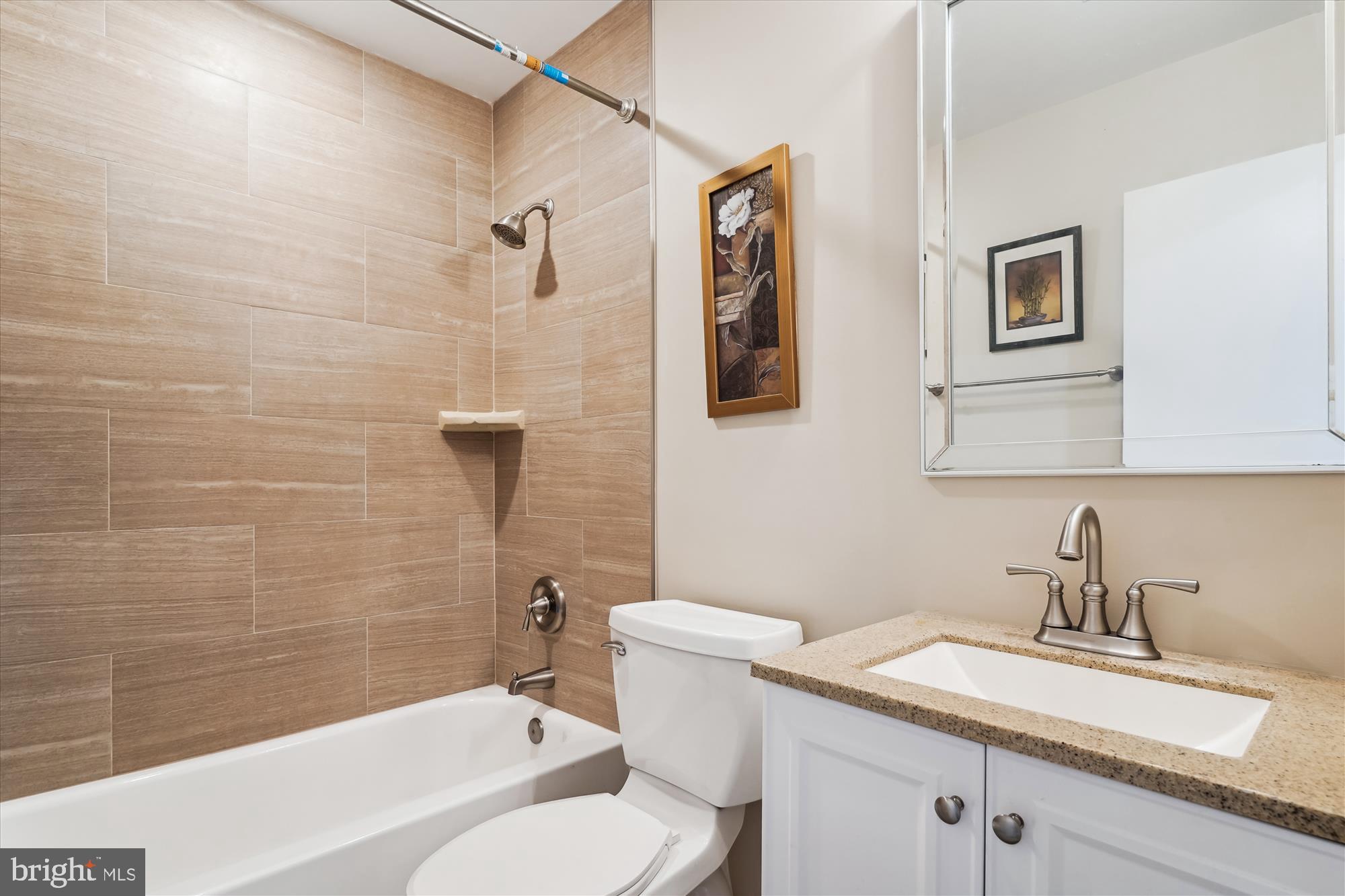 4782 Kelly Road Woodbridge, VA 22193 - Photo 38 of 43 Bath