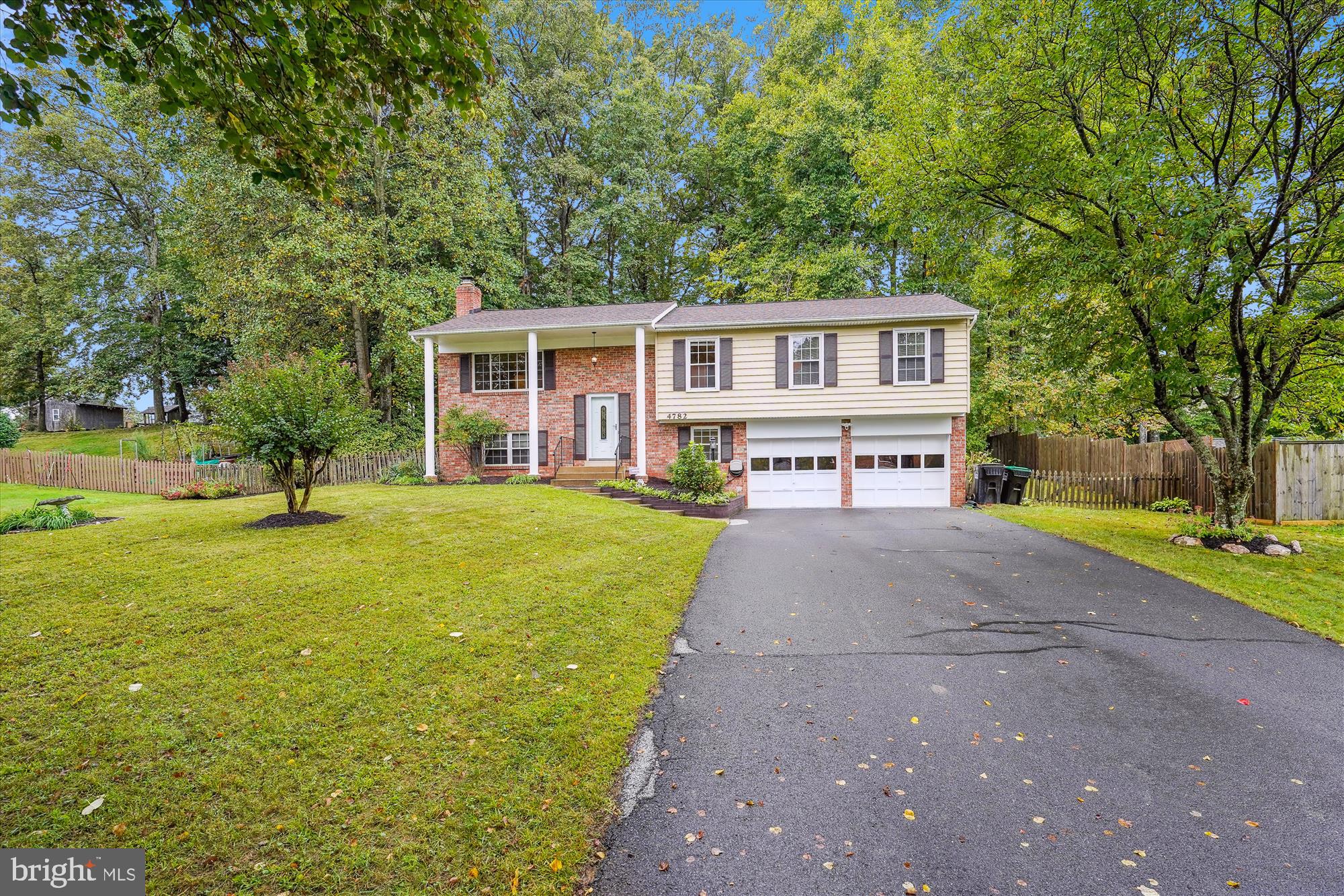 4782 Kelly Road Woodbridge, VA 22193 - Photo 5 of 43 Driveway