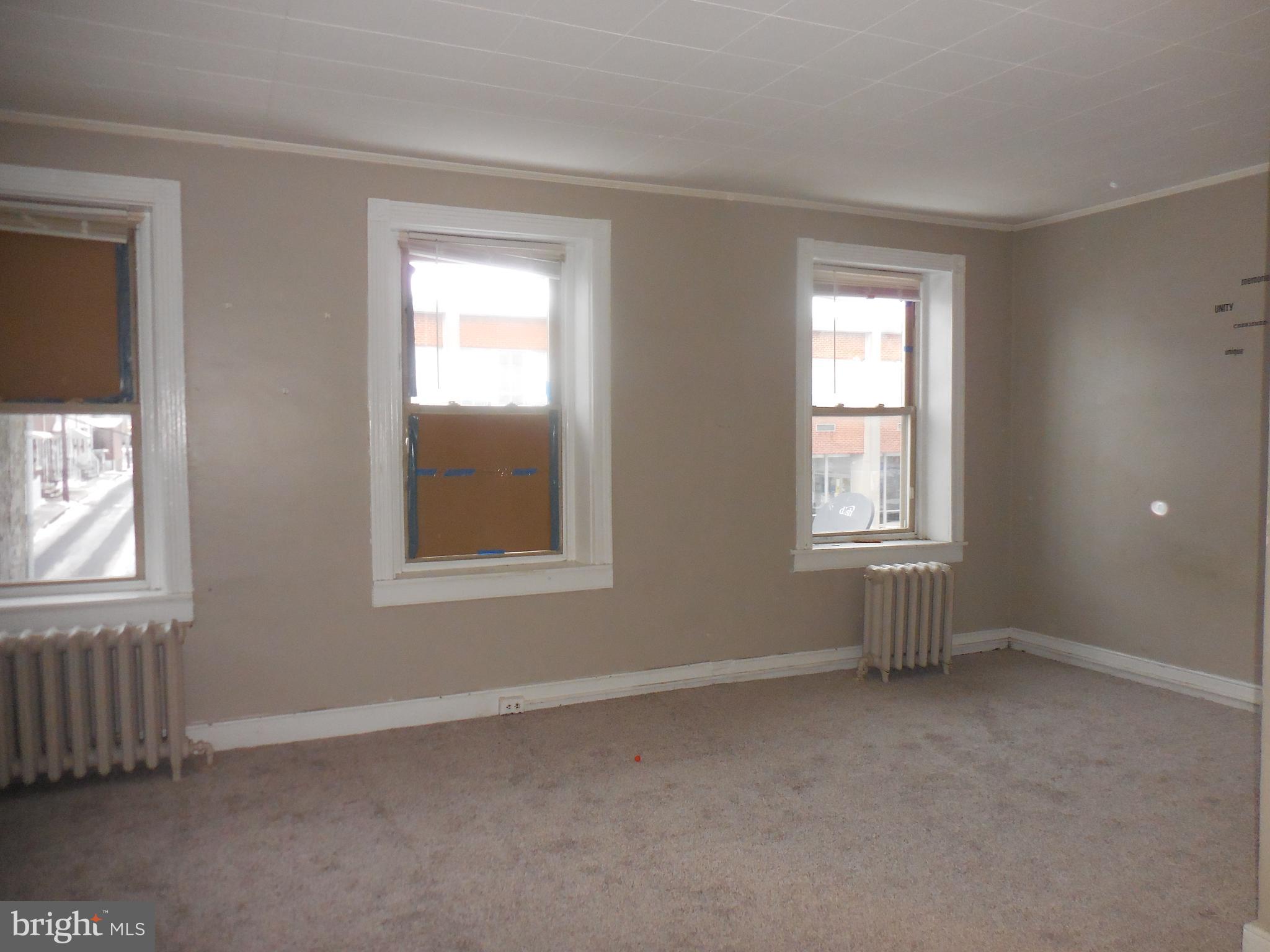 124 South 8th Street Lebanon, PA 17042 - Photo 17 of 32 living room-2nd fl