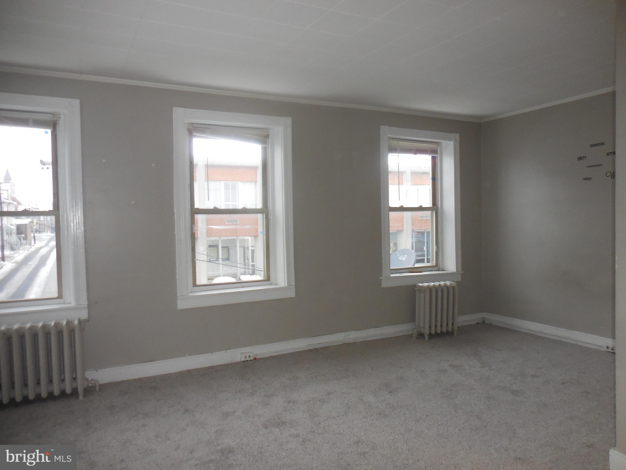 124 South 8th Street Lebanon, PA 17042 - Photo 19 of 32