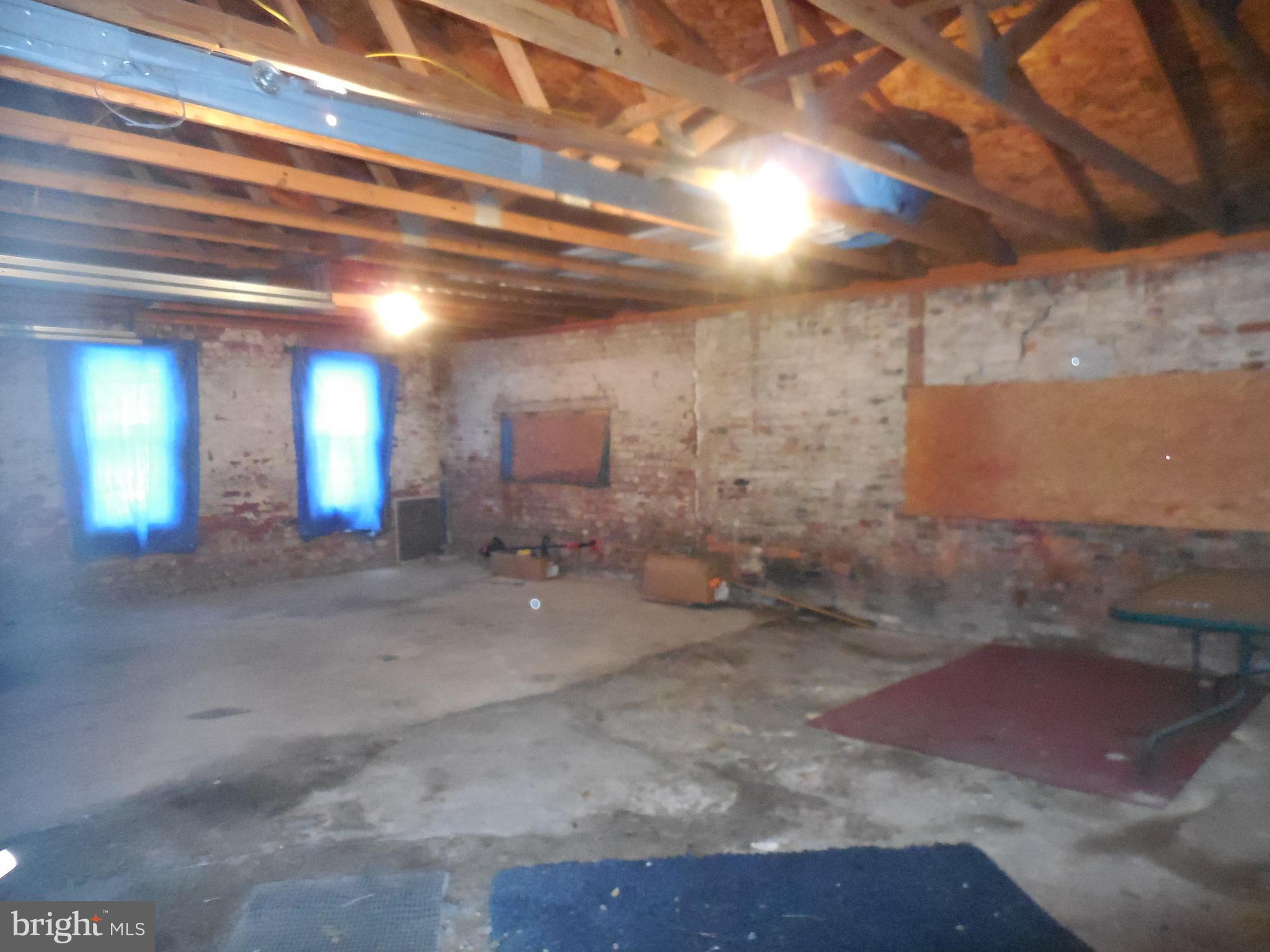 124 South 8th Street Lebanon, PA 17042 - Photo 31 of 32 2 full car garagew/storage area