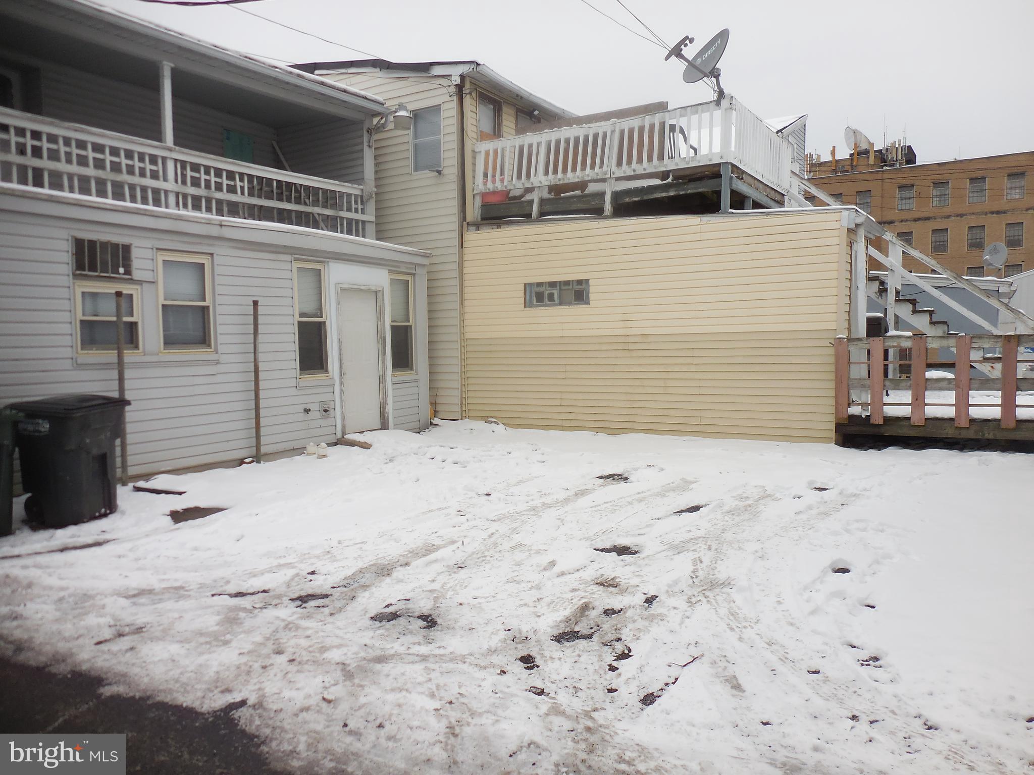 124 South 8th Street Lebanon, PA 17042 - Photo 5 of 32