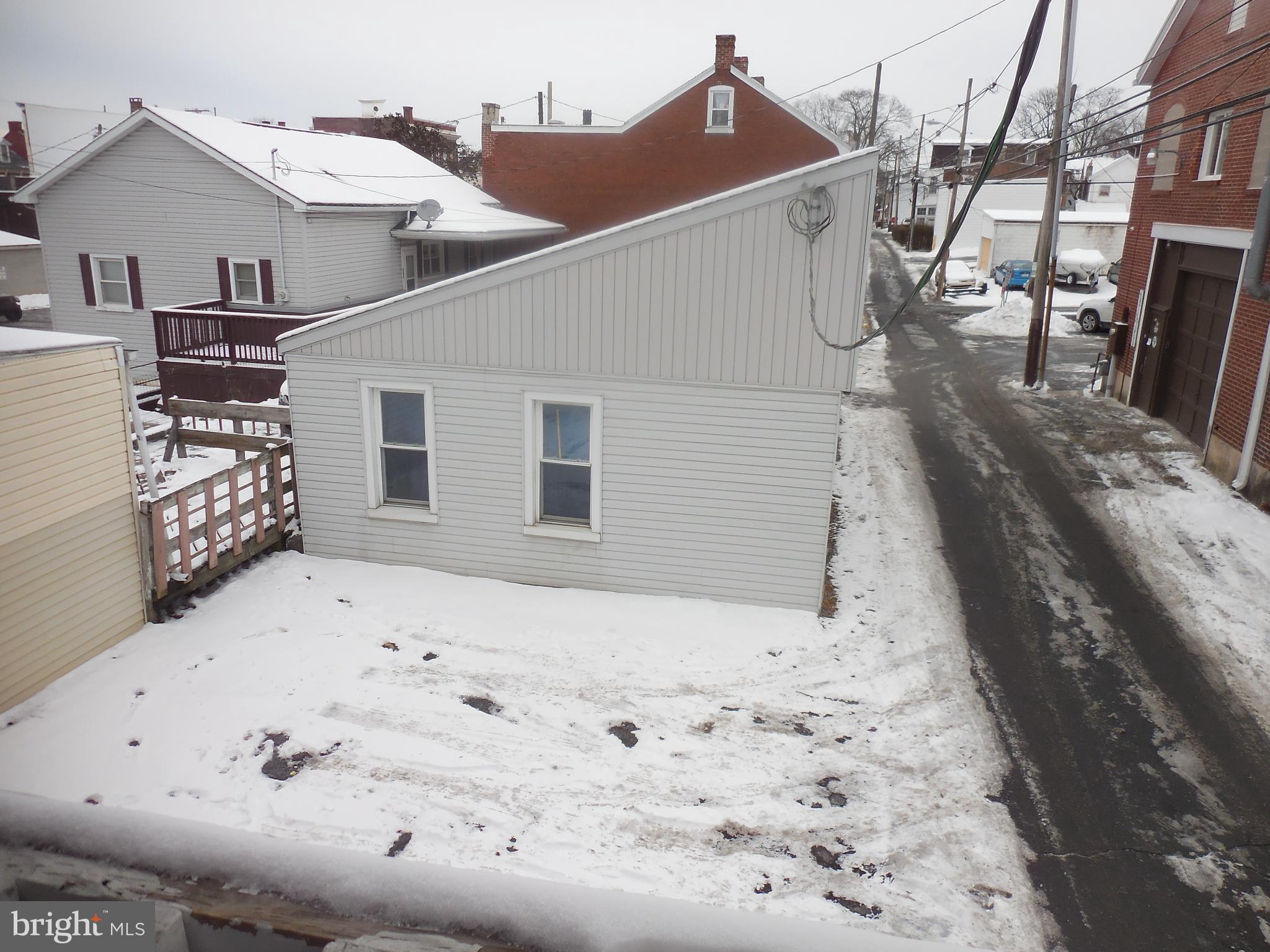 124 South 8th Street Lebanon, PA 17042 - Photo 8 of 32