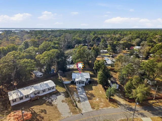 $285,000 | 140 Palmetto Avenue, Freeport, FL 32439