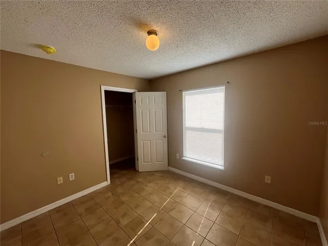 $1,967 | 204 Canterbury Court, Kissimmee, FL 34758