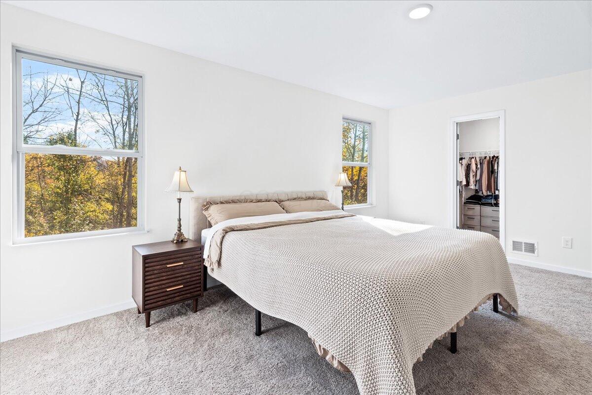 5999 Bears Run Road Columbus, OH 43232 - Photo 29 of 40 Primary Bedroom