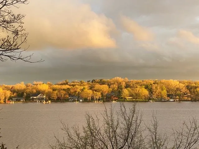 $1,249,000 | E13461 Grace Street, Merrimac, WI 53561