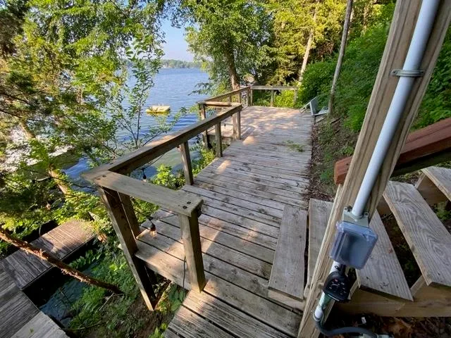 $1,249,000 | E13461 Grace Street, Merrimac, WI 53561