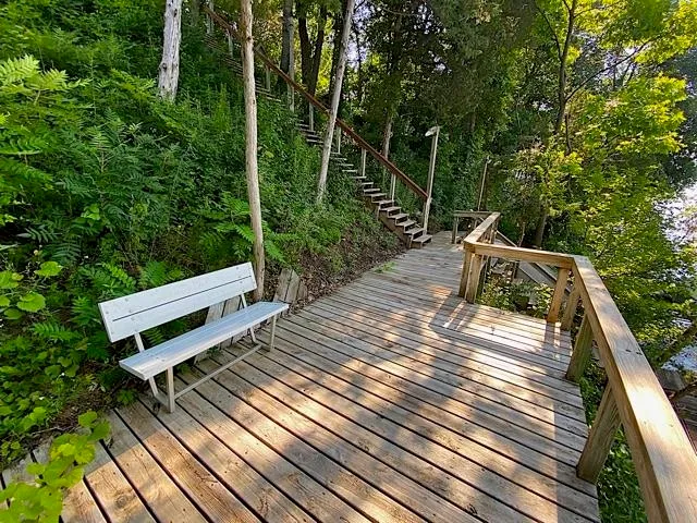 $1,249,000 | E13461 Grace Street, Merrimac, WI 53561