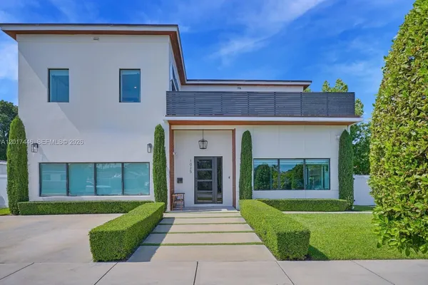 $4,200,000 | 1025 Northeast 170th Terrace, Miami, FL 33162