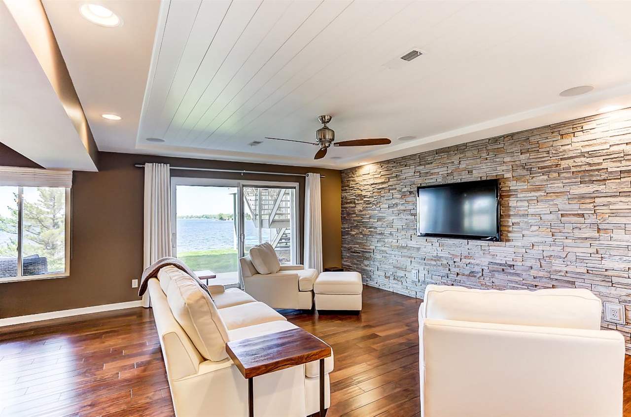 8942 East Hatchery Road, Unit 7 Syracuse, IN 46567 - Photo 4 of 36 Gallery Image 4
