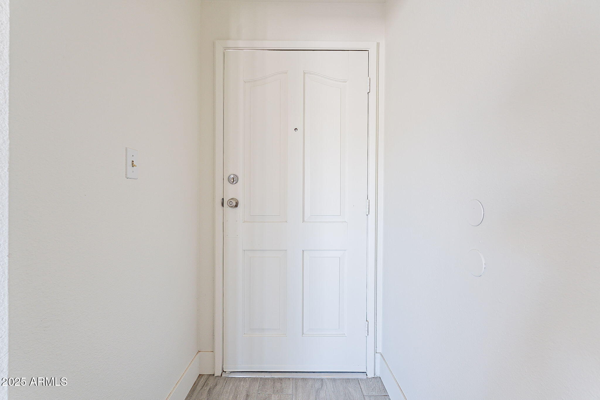 6830 West Berkeley Road Phoenix, AZ 85035 - Photo 5 of 25 Front Entry