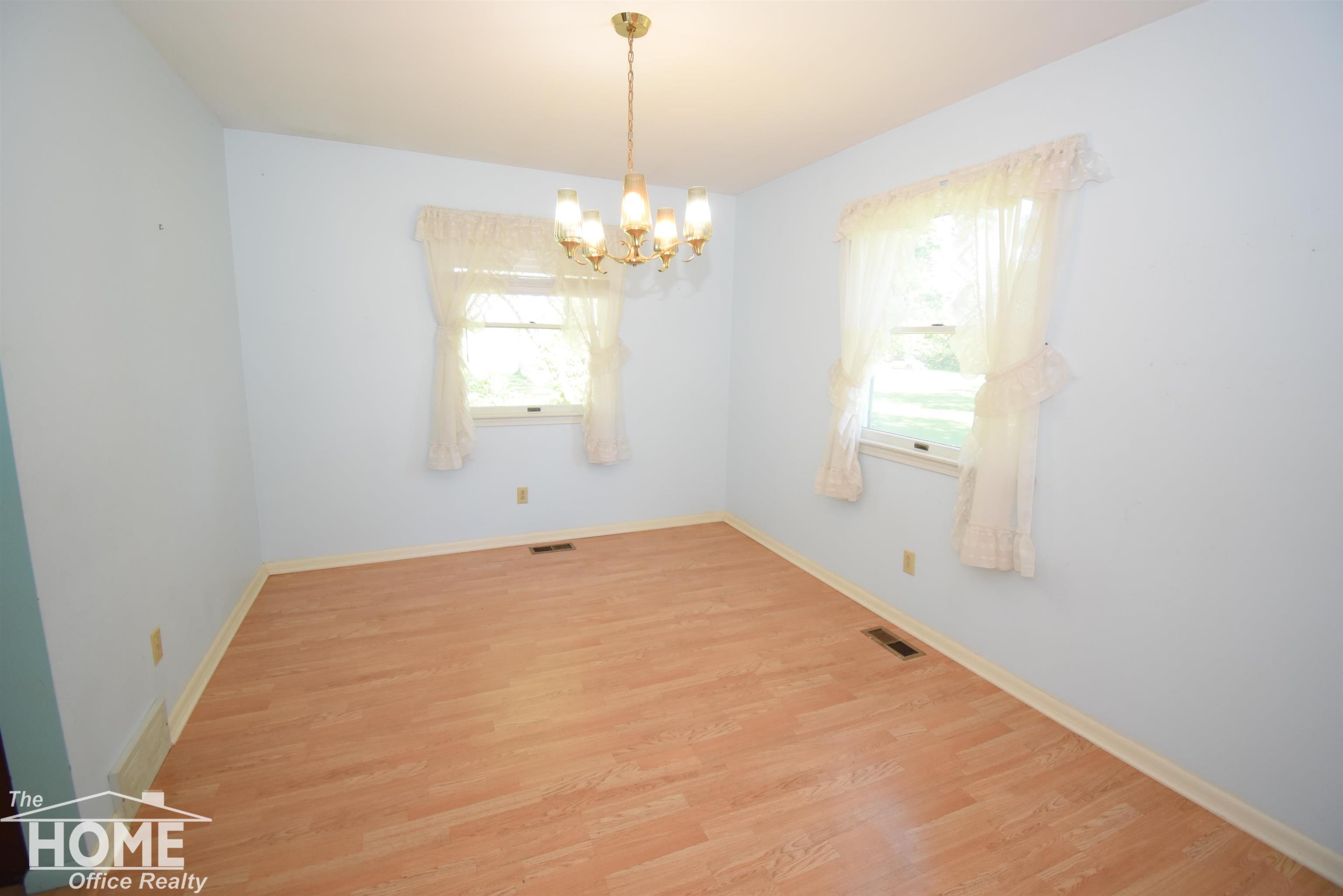 6923 South Byron Road Durand, MI 48429 - Photo 7 of 37