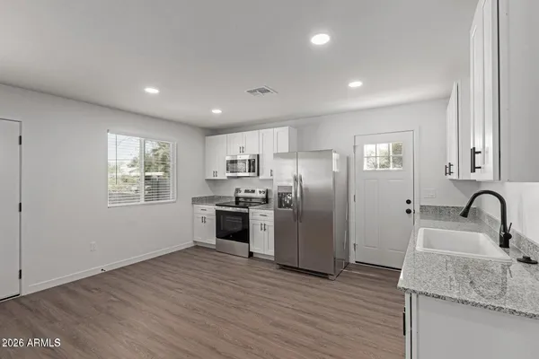 $1,800 | 661 South 96th Place, Unit 1, Mesa, AZ 85208
