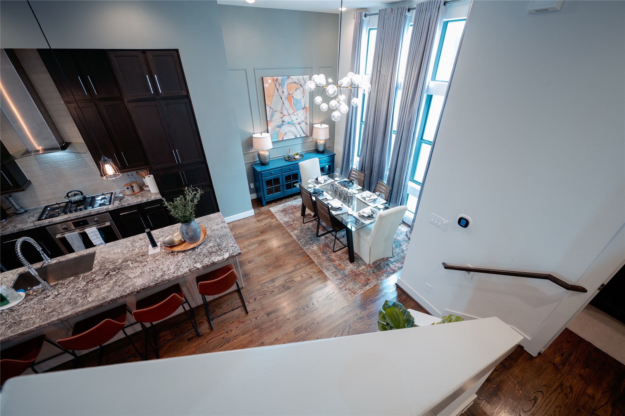2826 Clay Street Houston, TX 77003 - Photo 5 of 22 a living room with furniture and a flat screen tv