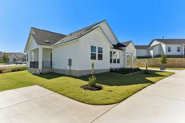 $458,470 | 105 Antoinette Way, Unit 102, San Marcos, TX 78666