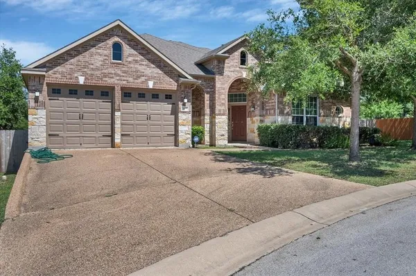 $3,200 | 203 Raindance Cove, Austin, TX 78737