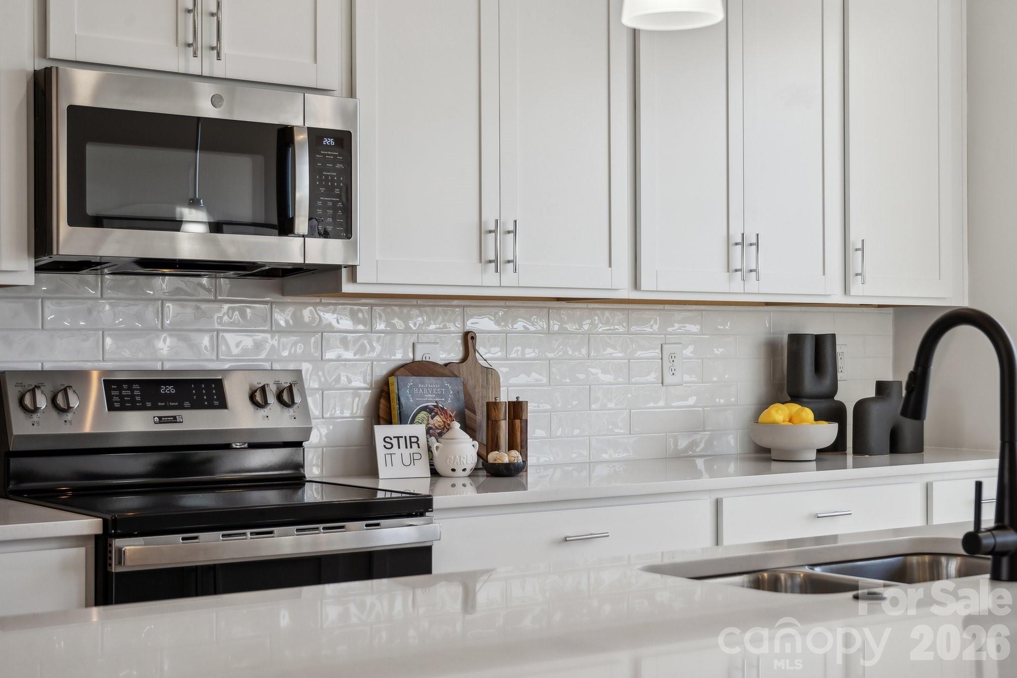 3012 Rexton Lane Charlotte, NC 28262 - Photo 8 of 31