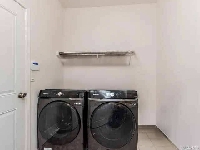 $849,000 | 22 East Van Buren Way, Hopewell Junction, NY 12533