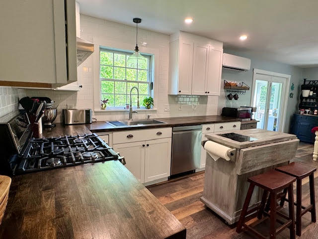 37 Alfalfa Road Sidney, ME 04330 - Photo 35 of 57 Kitchen