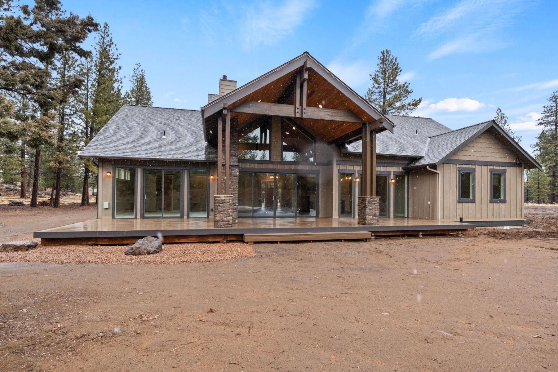 60201 Sunset View Drive Bend, OR 97702 - Photo 50 of 51 batch_51-web-or-mls-Riley Visuals-49