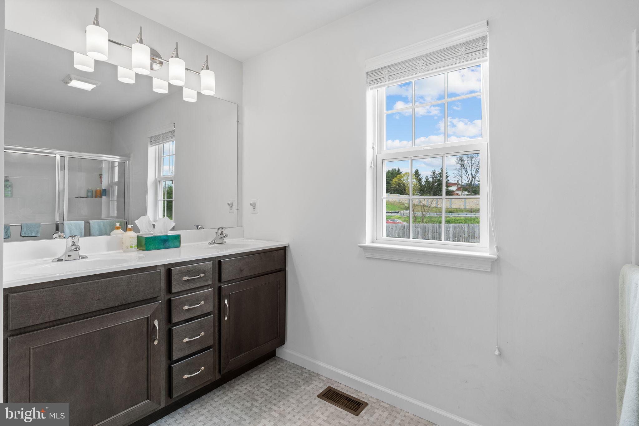 6 Rycroft Road Mechanicsburg, PA 17050 - Photo 21 of 37