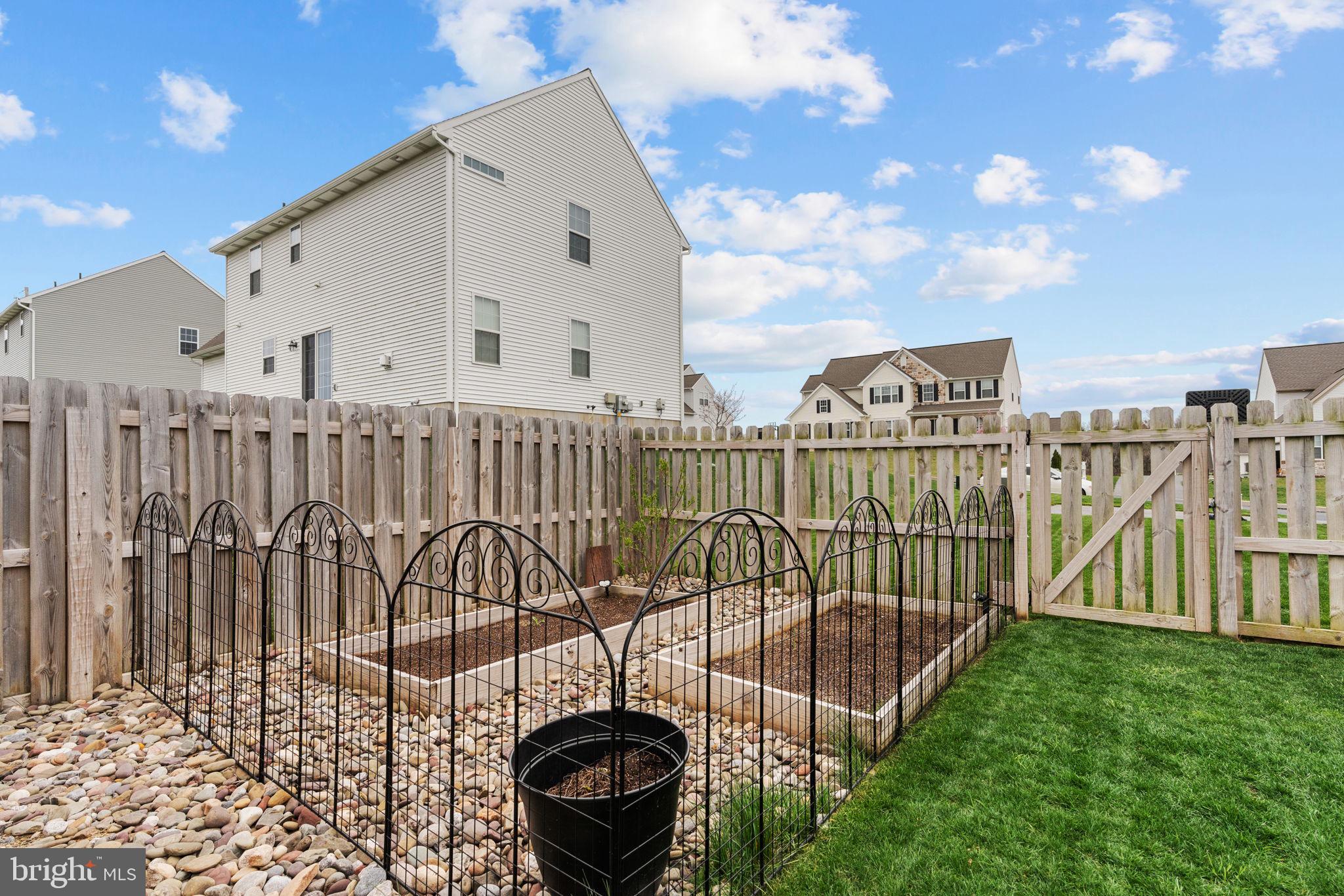 6 Rycroft Road Mechanicsburg, PA 17050 - Photo 36 of 37