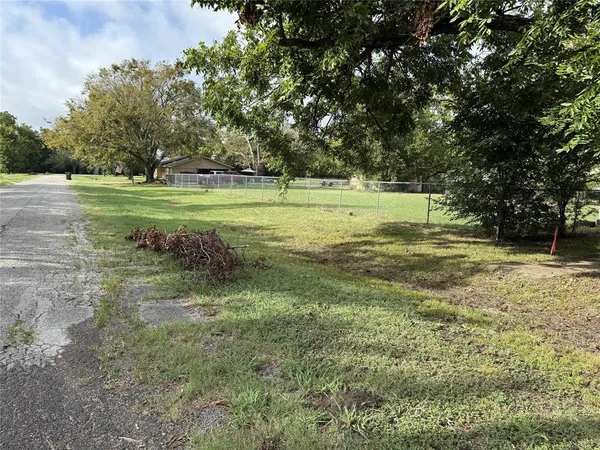 $20,000 | 0 Southeast 4th Street, Kerens, TX 75144