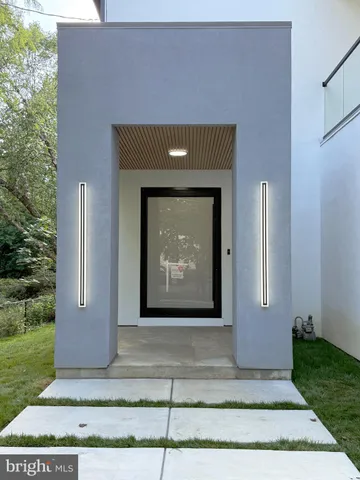 $9,800 | 8908 Mohawk Lane, Bethesda, MD 20817