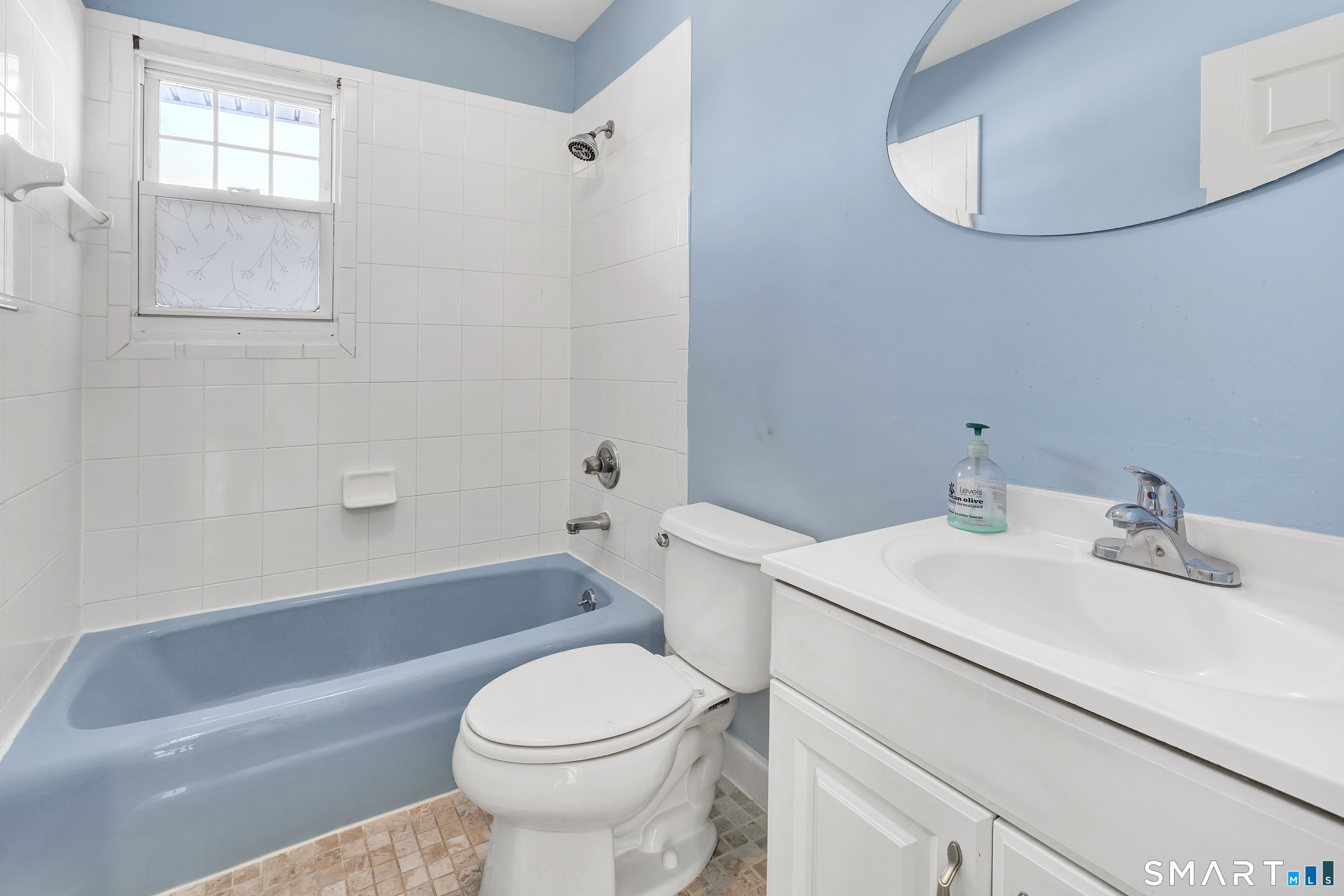 100 Silliman Street, Unit 1B Fairfield, CT 06824 - Photo 16 of 24