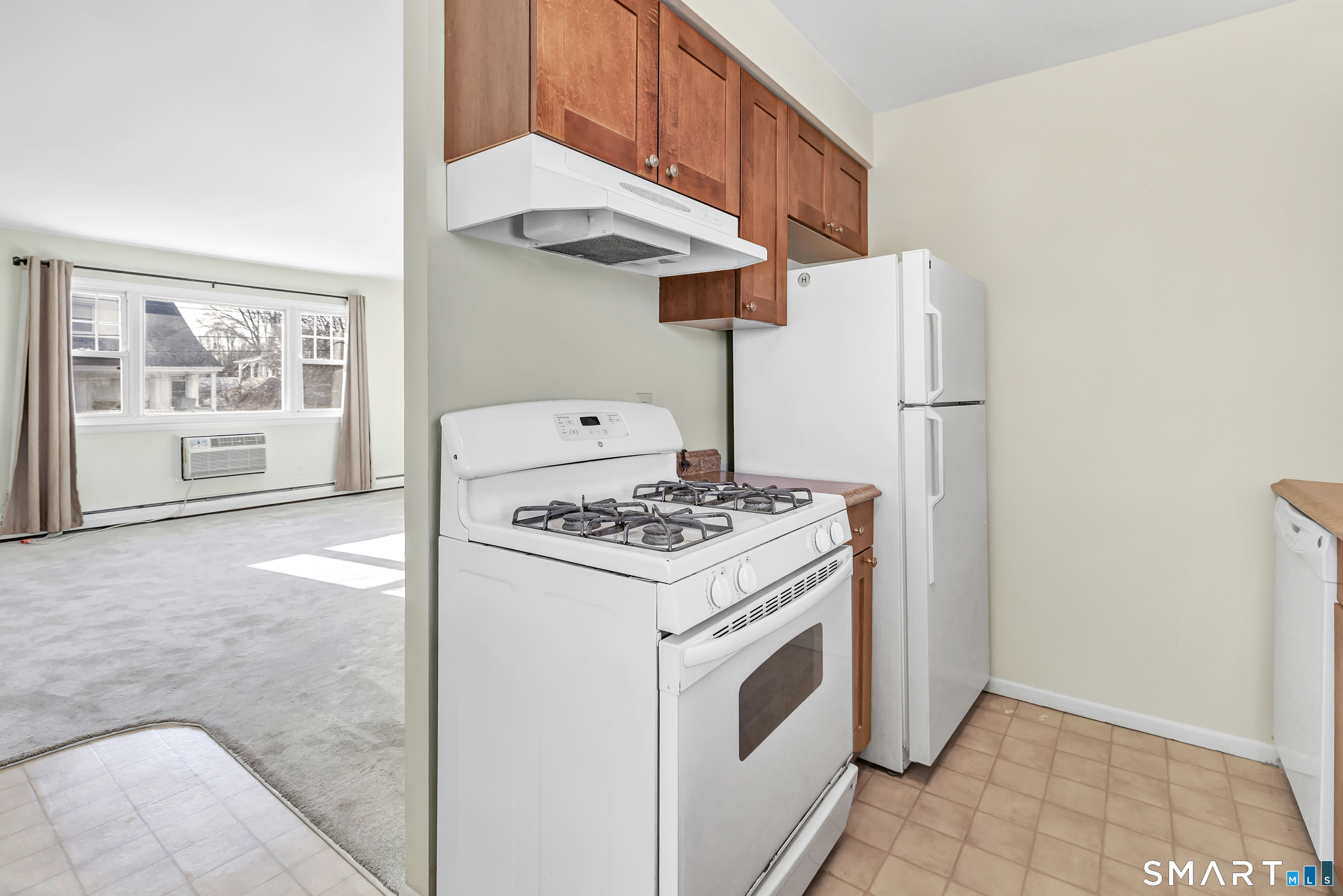 100 Silliman Street, Unit 1B Fairfield, CT 06824 - Photo 8 of 24