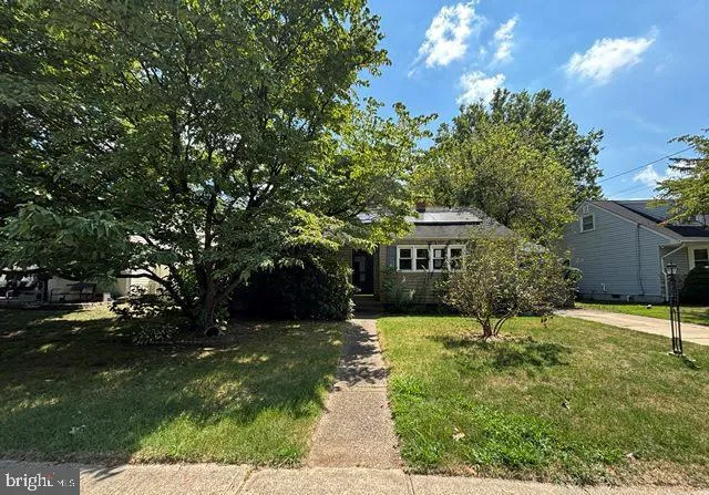 $385,000 | 7 Hartman Drive, Hamilton, NJ 08690