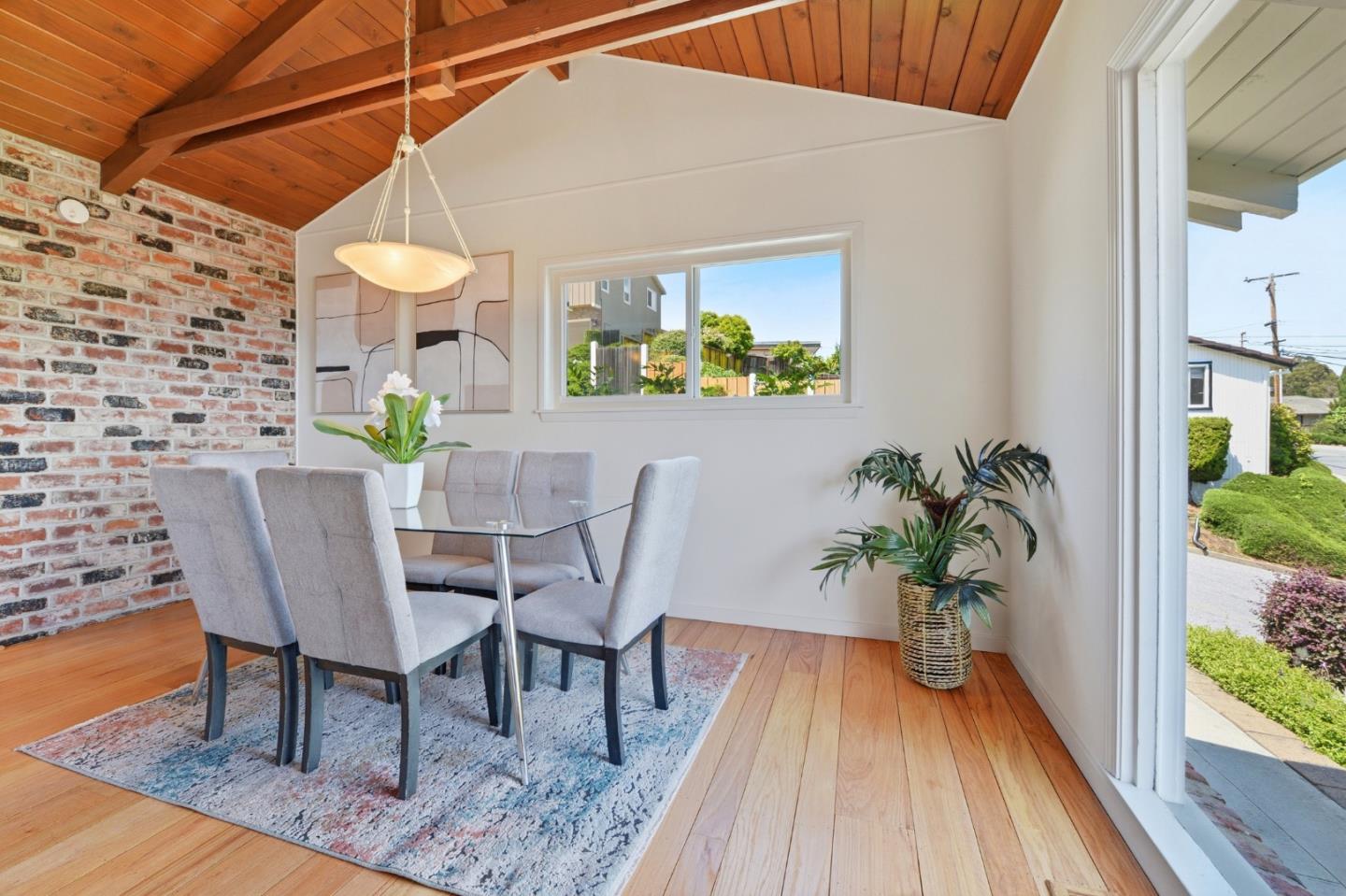 416 Middle Road Belmont, CA 94002 - Photo 19 of 46