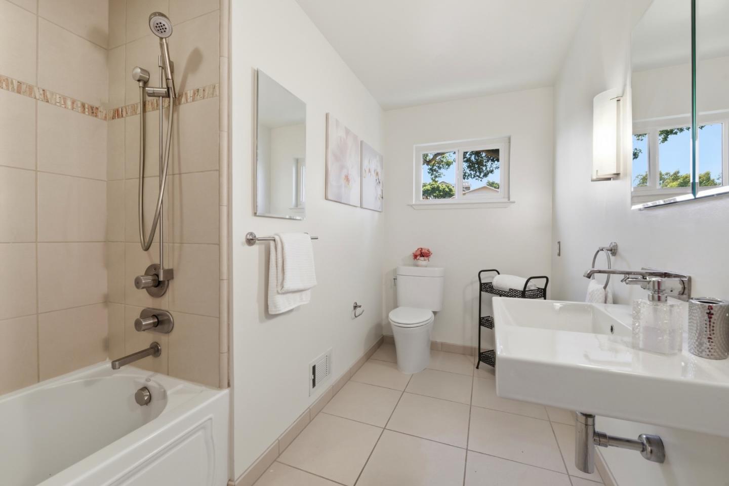 416 Middle Road Belmont, CA 94002 - Photo 27 of 46